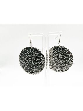 Metallic Floral Earrings Lightweight
